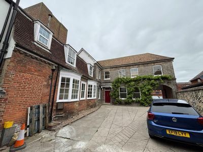 Property Image for 90 High Street, Newmarket, CB8 8FE