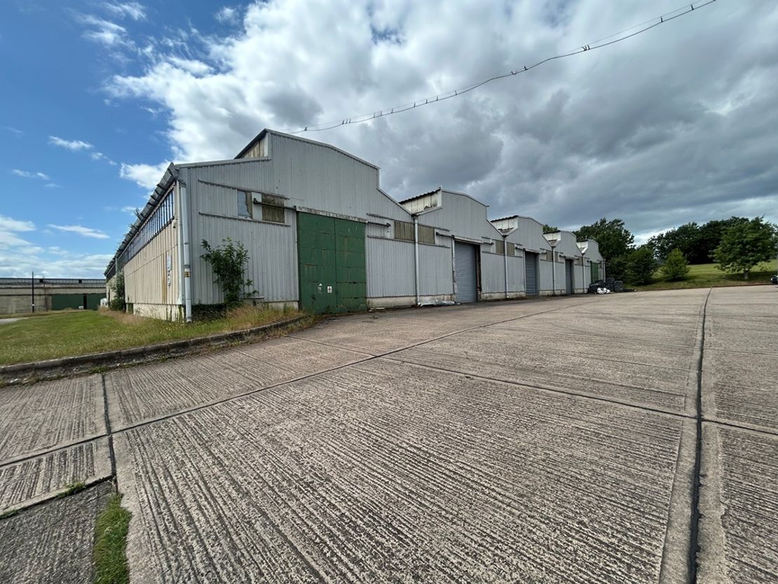 Unit 2 Cursley Distribution Park, Curslow Lane, Shenstone, Kidderminster, Worcestershire, DY10 4DX