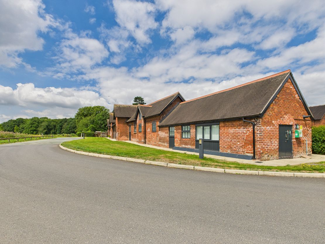 The Smithy, Crewe Hall Farm, Old Park Road, Crewe, Cheshire, CW1 5UE