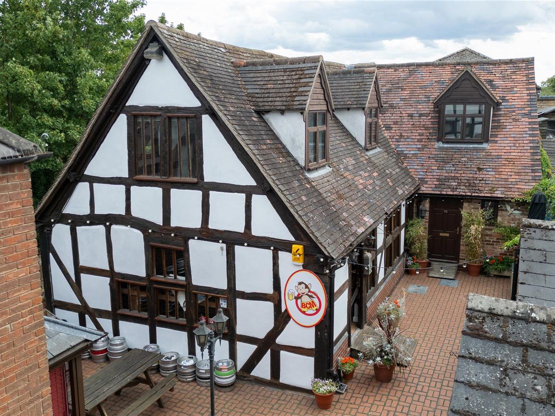 6 & 14, Bridge Court, 64 Bridge Street, Evesham