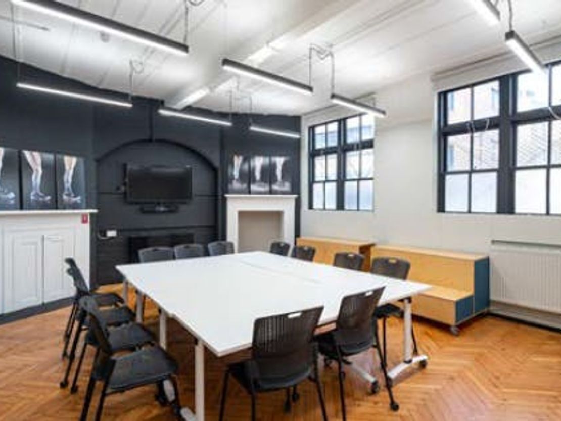 113 Golden Lane, London, EC1Y 0TG