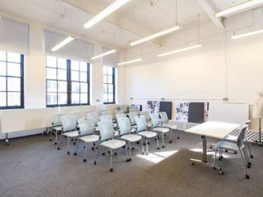 113 Golden Lane, London, EC1Y 0TG