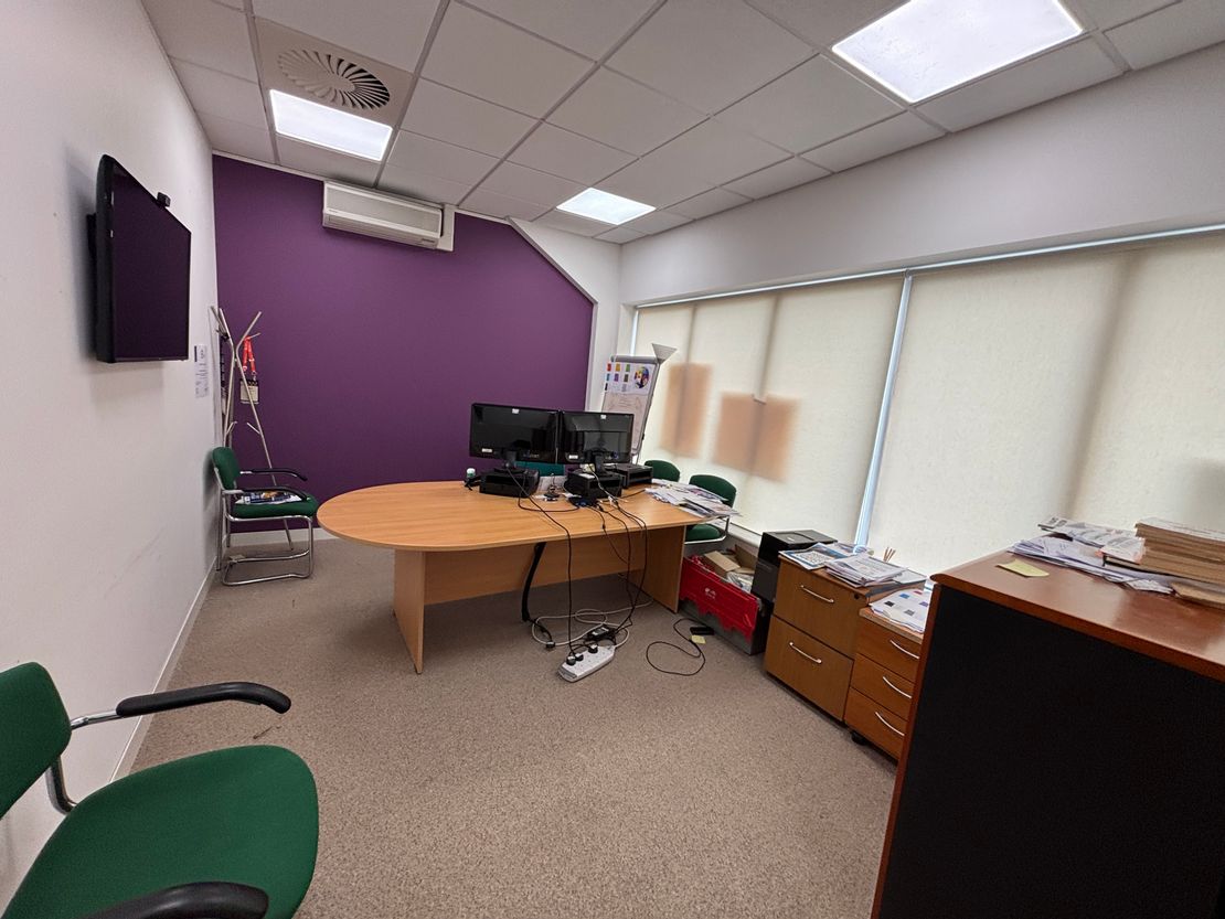 Unit 8, Berrywood Business Village, Tollbar Way, Hedge End, Southampton, Hampshire, SO30 2UN