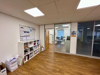 Property Image for 5 The Courtyard 6 London Road, Newbury, West Berkshire, RG14 1AX