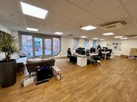 Property Image for 5 The Courtyard 6 London Road, Newbury, West Berkshire, RG14 1AX
