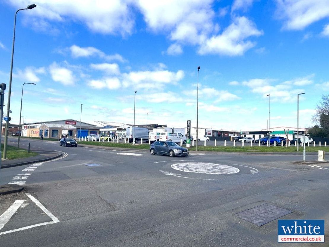 1  & 2 Churchill Road, Bicester, OX26 4PZ