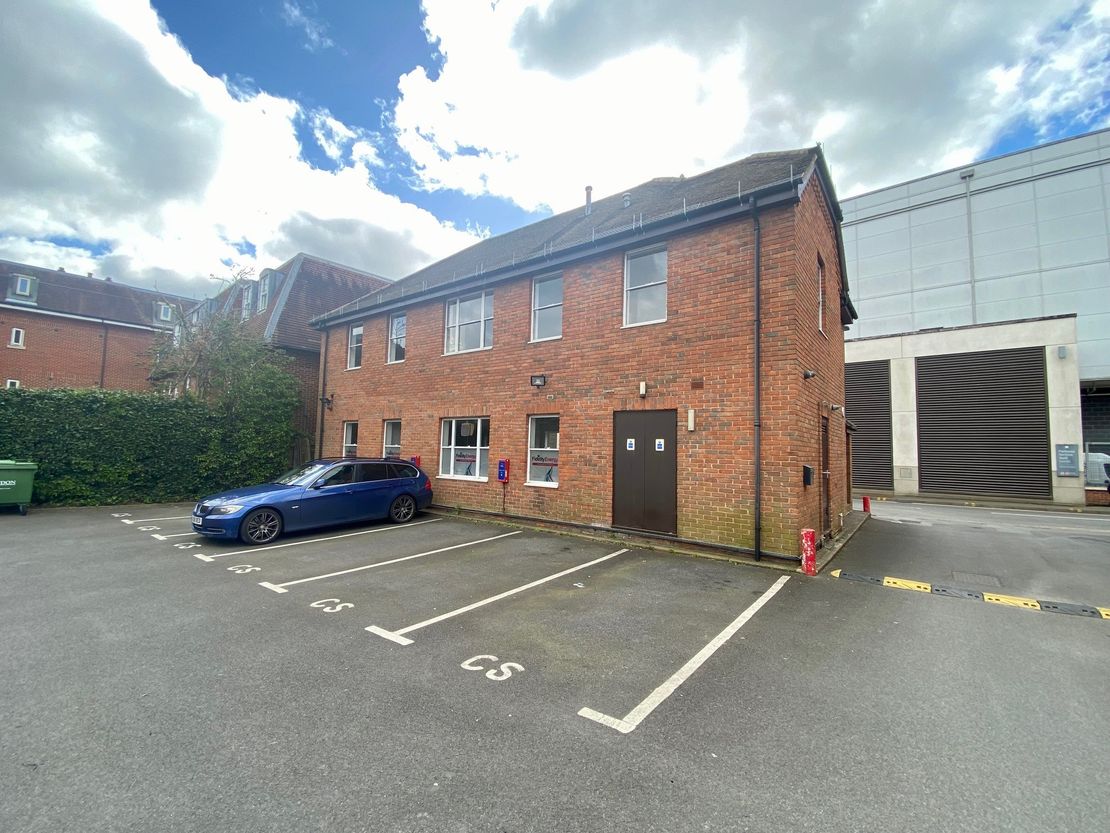 First Floor 4 The Pentangle Park Street, Newbury, RG14 1EA