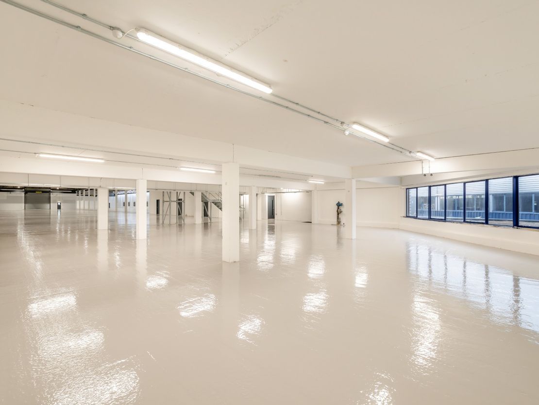 Unit 12&13 Dana Trading Estate, Transfesa Road, Paddock Wood, Tonbridge, Kent, TN12 6UT