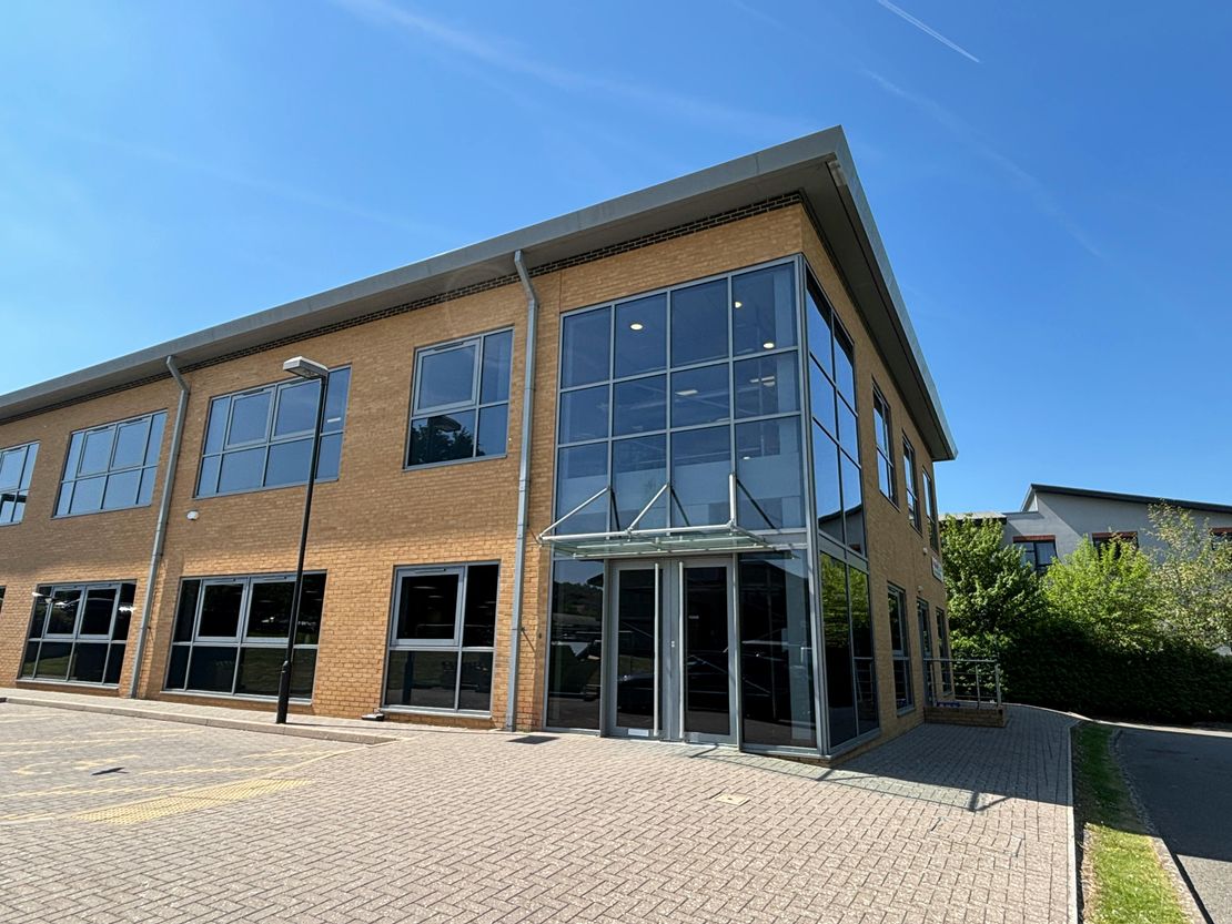 Unit B, Chawley Park, Cumnor Hill, Cumnor, Oxford, OX2 9GG