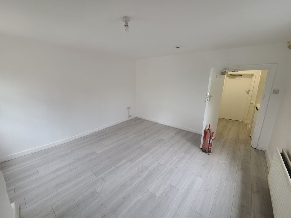 22, High Street, Sutton Coldfield, West Midlands, B72 1UX