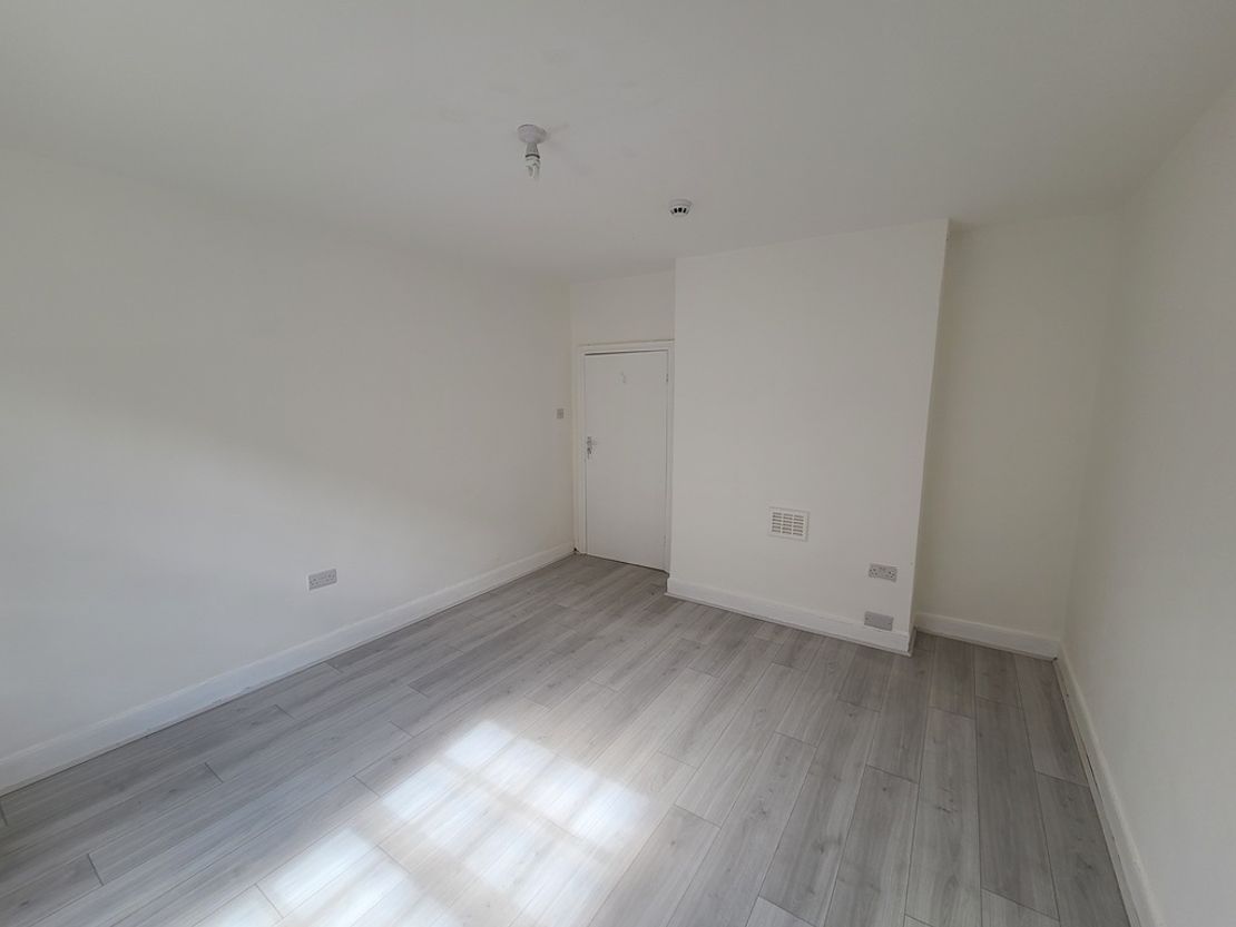 22, High Street, Sutton Coldfield, West Midlands, B72 1UX