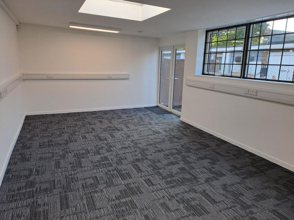 8 Bury Road, Hatfield, Hertfordshire, AL10 8BJ