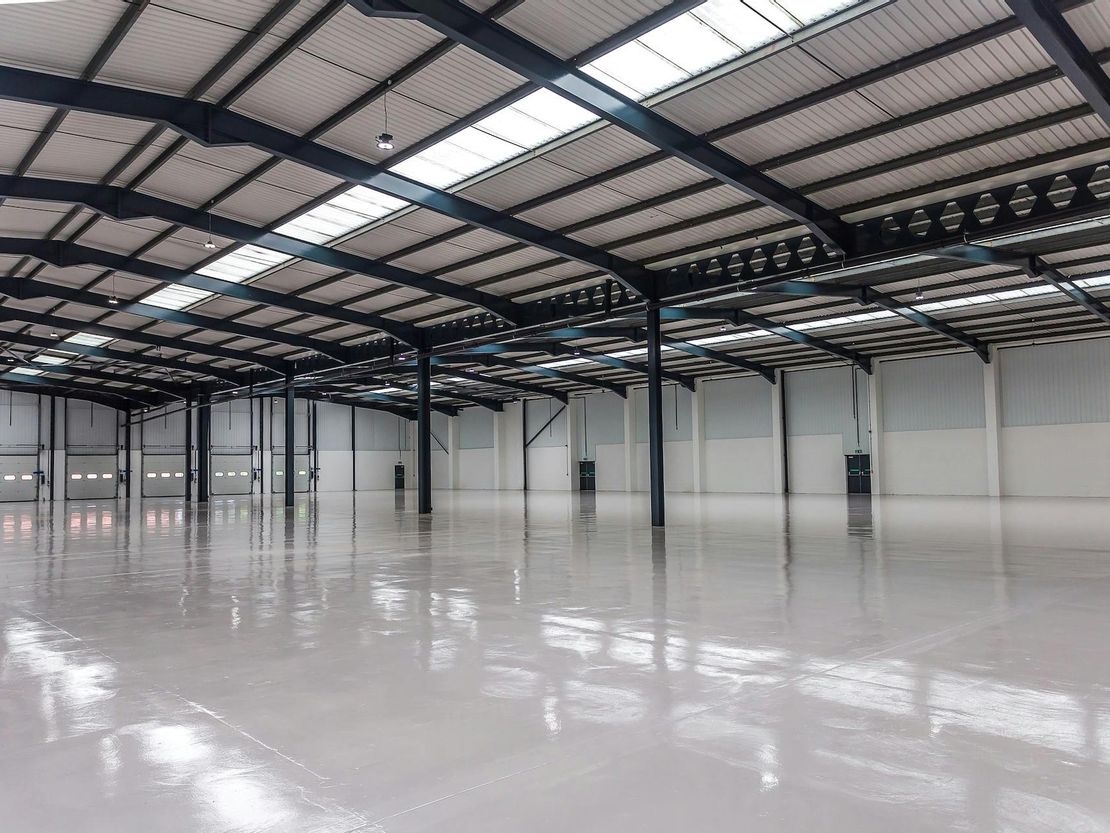 Unit 11 Woodside Industrial Estate, Humphrys Road, Dunstable, LU5 4TP