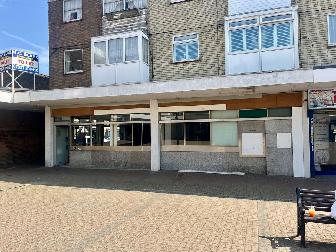 20-22 Grover Walk, Corringham, SS17 7LY