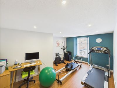 Property Image for 1 High Street, Blairgowrie, Perth And Kinross, PH10 6ET