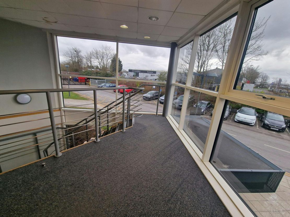 Unit 6, The Ringway Centre, Edison Road, Basingstoke, RG21 6YH