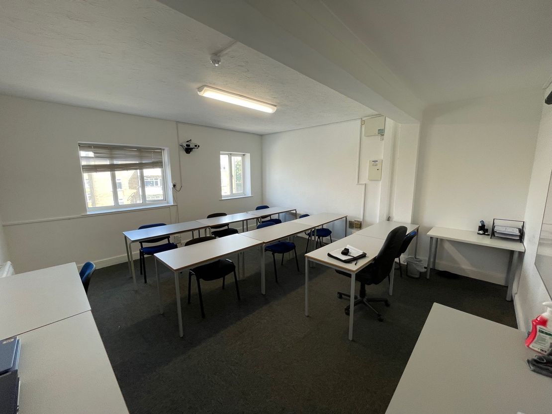 First Floor, 130 Albion Street, Southwick, West Sussex, BN42 4DP
