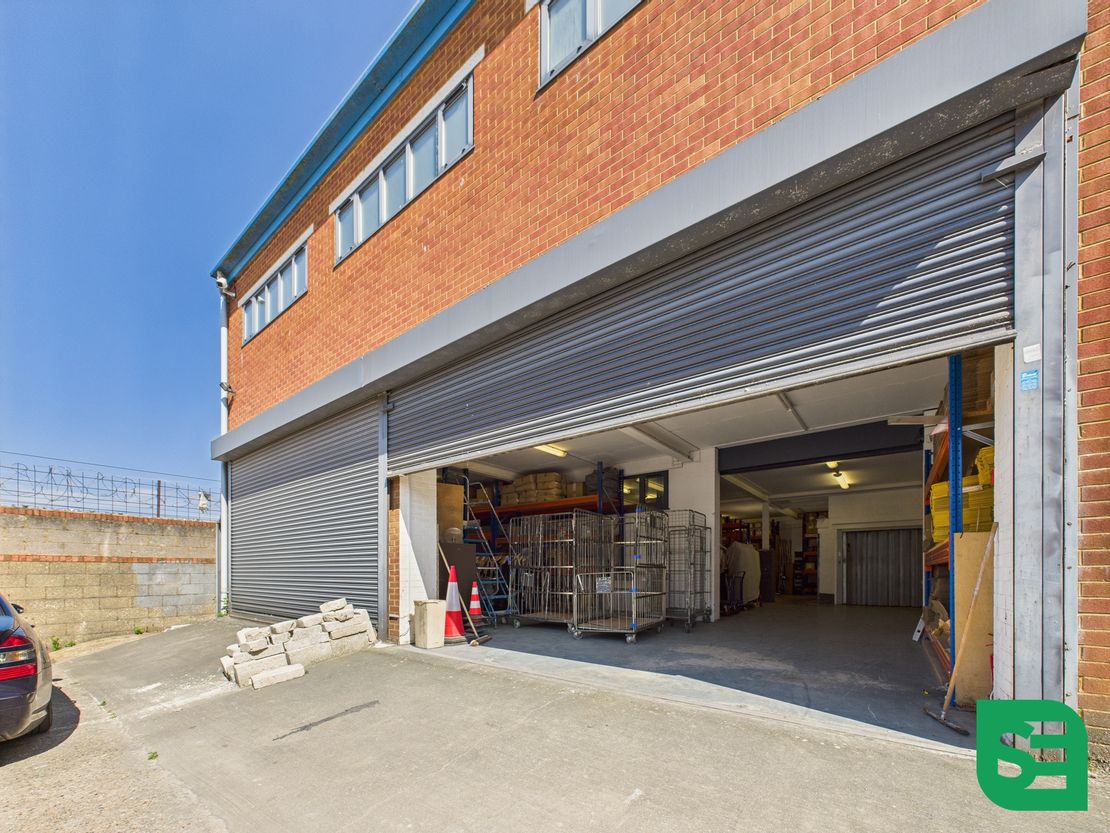 320 Selbourne Road, Luton, Bedfordshire, LU4 8NU