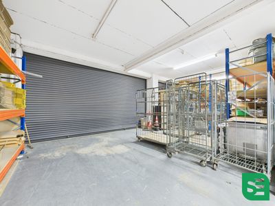 Property Image for 320 Selbourne Road, Luton, Bedfordshire, LU4 8NU