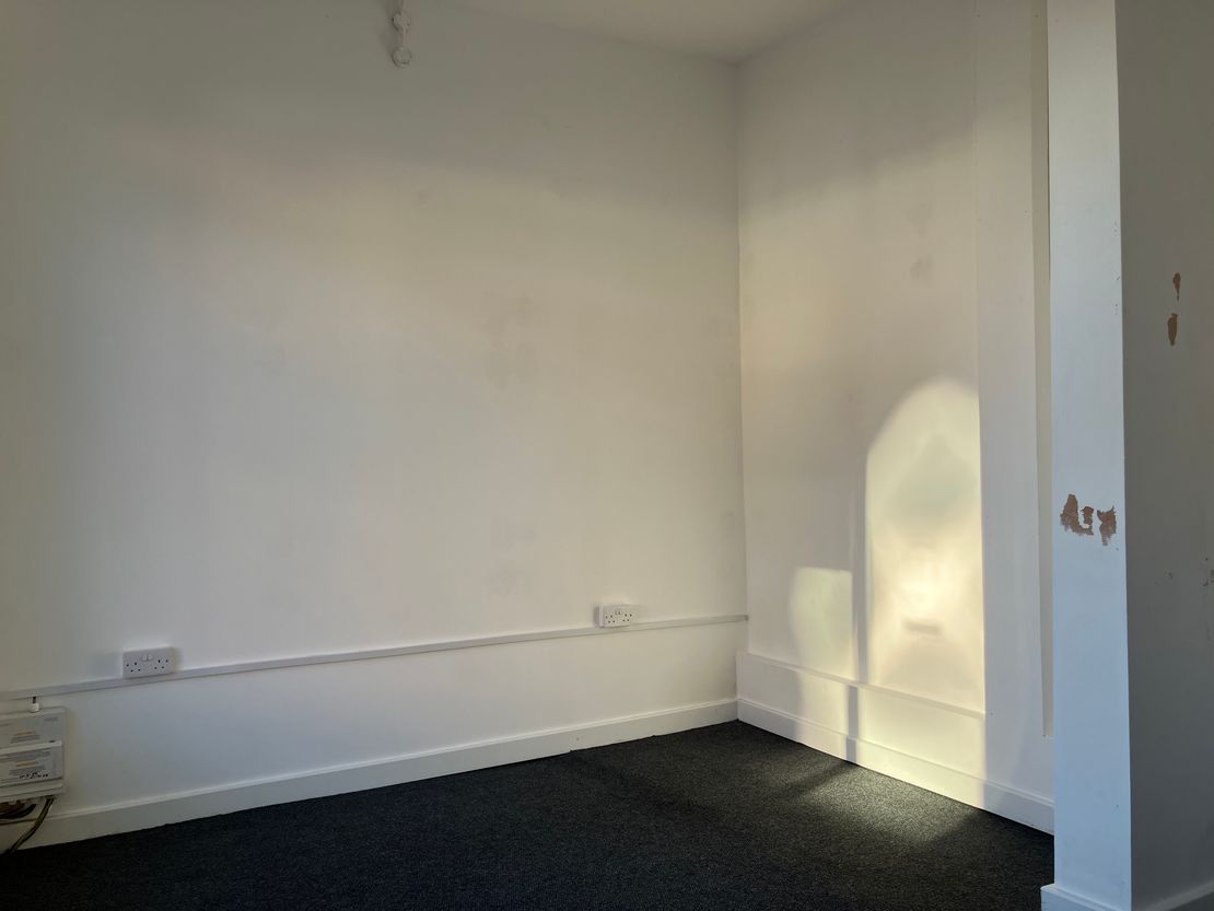 96 Agbrigg Road, Wakefield, WF1 5AY