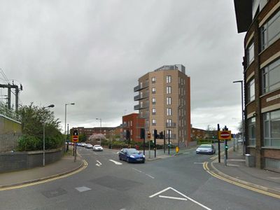 Property Image for 7a Old Bedford Road, Luton, LU2 7PB