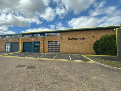 Property Image for 4 Apex Business Centre, Boscombe Road, Dunstable, LU5 4SB