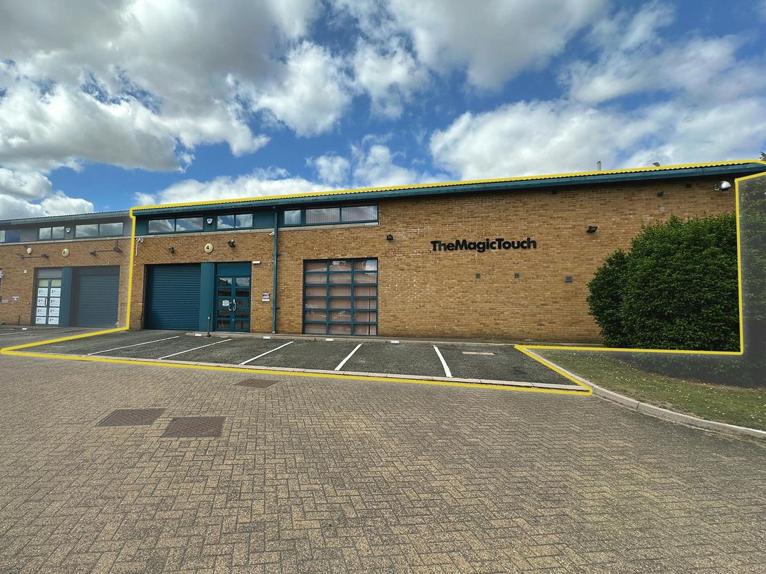 4 Apex Business Centre, Boscombe Road, Dunstable, LU5 4SB