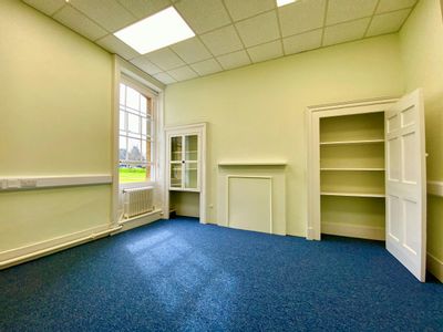 Property Image for Wrest Park, Park Avenue, Silsoe, MK45 4HS