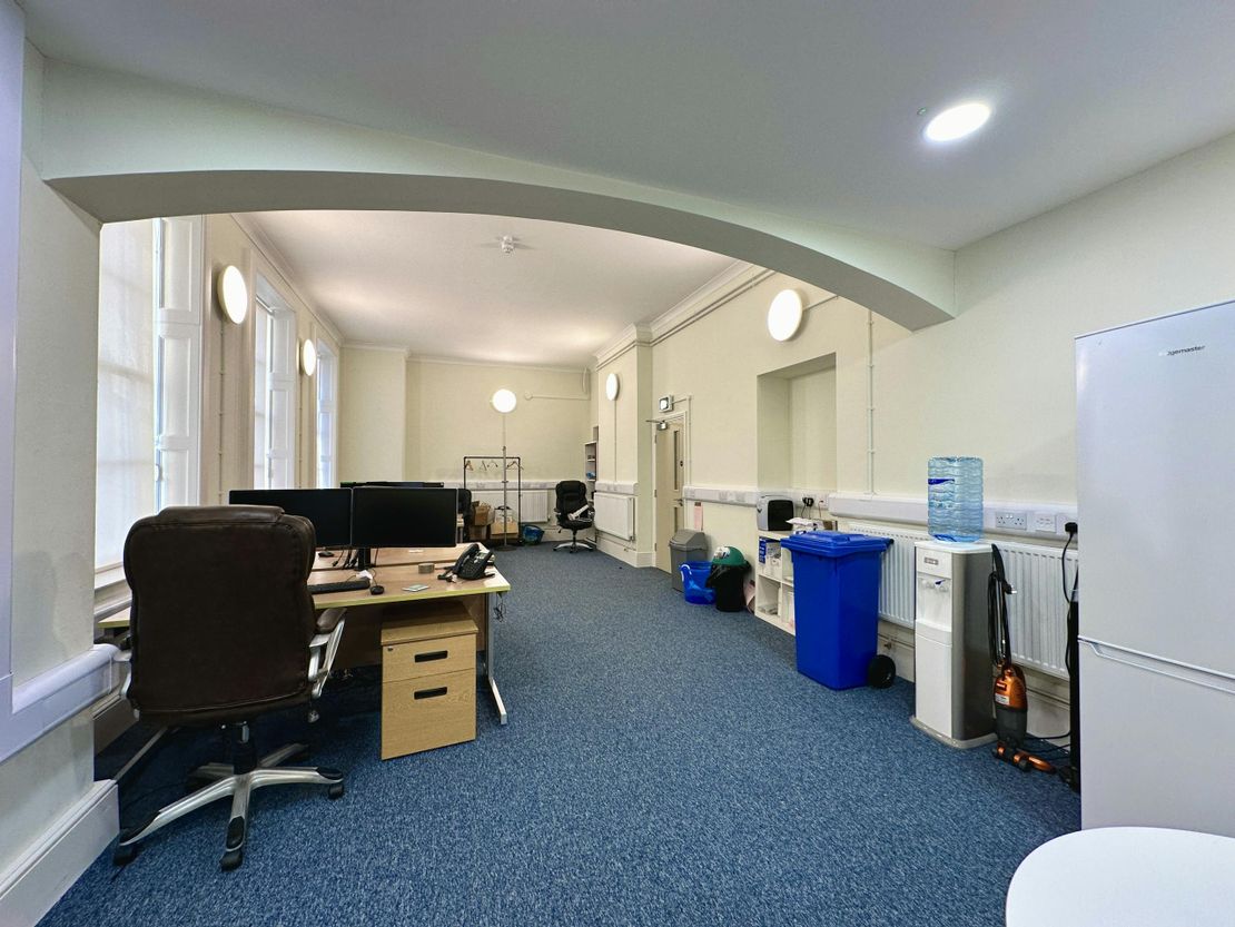 Wrest Park, Park Avenue, Silsoe, MK45 4HS