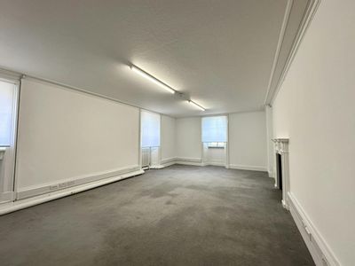 Property Image for Wrest Park, Park Avenue, Silsoe, MK45 4HS