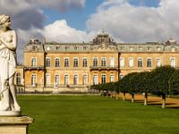Property Image for Wrest Park, Park Avenue, Silsoe, MK45 4HS