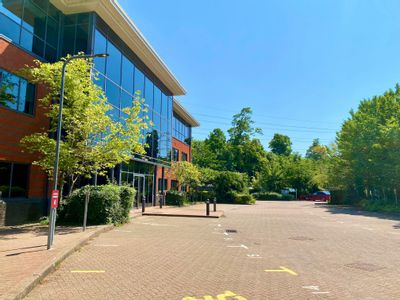 Property Image for Costa House, Houghton Hall Business Park, Dustable, LU5 5YG