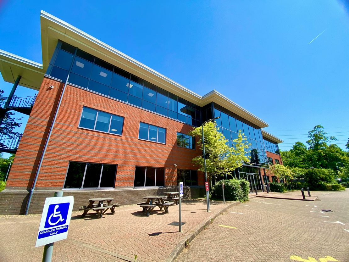 Costa House, Houghton Hall Business Park, Dustable, LU5 5YG
