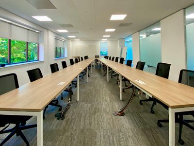 Property Image for Costa House, Houghton Hall Business Park, Dustable, LU5 5YG