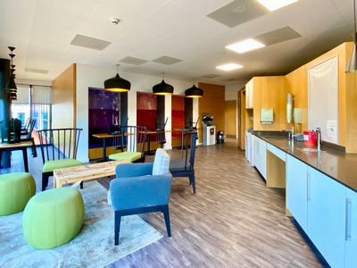 Property Image for Costa House, Houghton Hall Business Park, Dustable, LU5 5YG