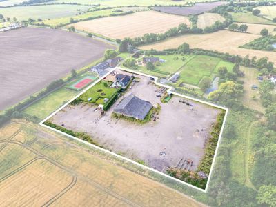 Property Image for Jakins Yard, Barton Road, Kitchen End, Silsoe, MK45 4QT