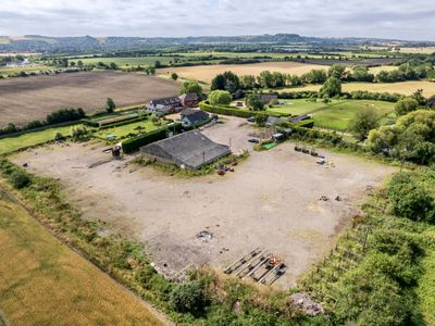 Property Image for Jakins Yard, Barton Road, Kitchen End, Silsoe, MK45 4QT