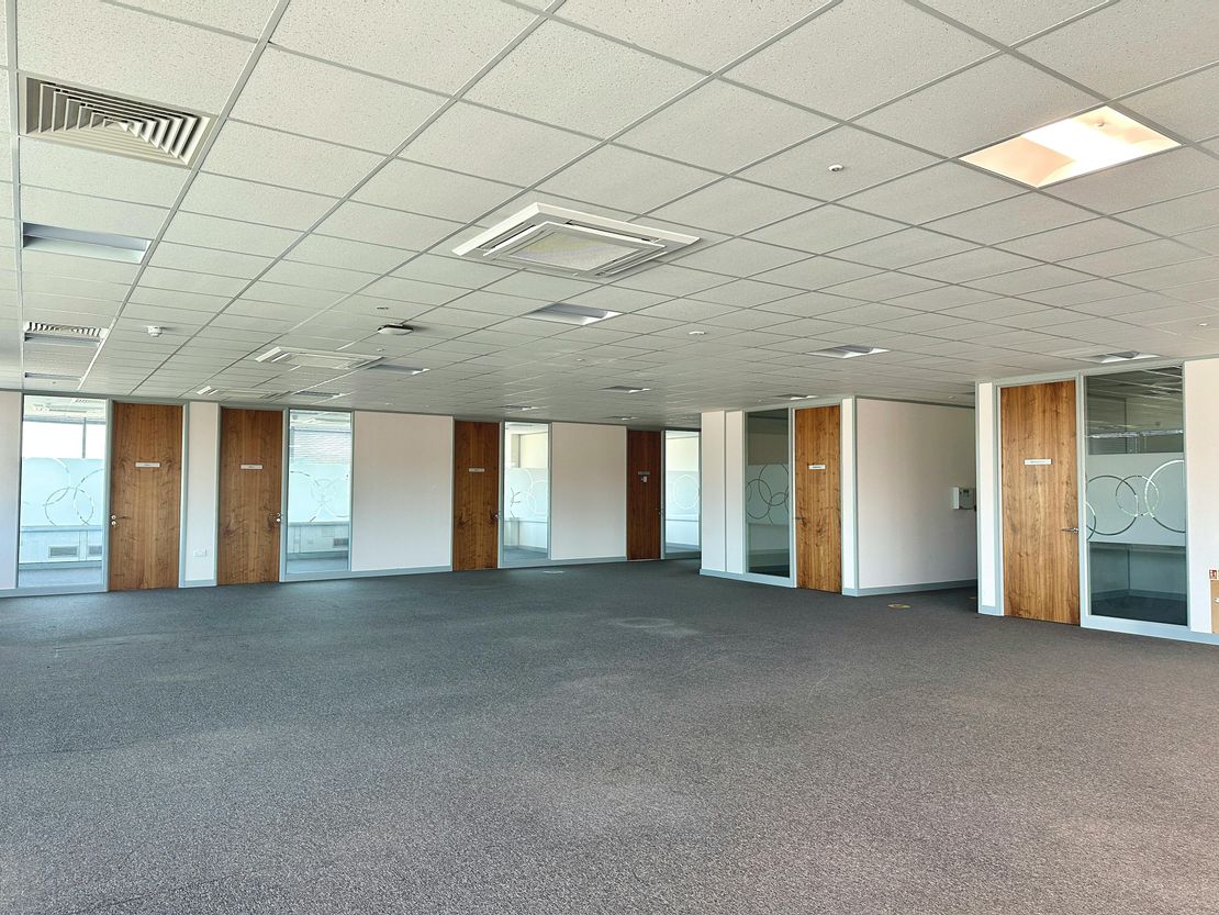 Arndale House, Luton Point, Luton, LU1 2LJ