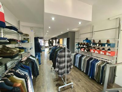 Property Image for 24 High Street South, Dunstable, LU6 3HA