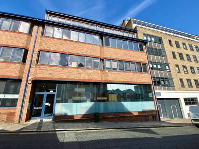 Property Image for Raglan House, 28-44 Alma Street, Luton, LU1 2PL