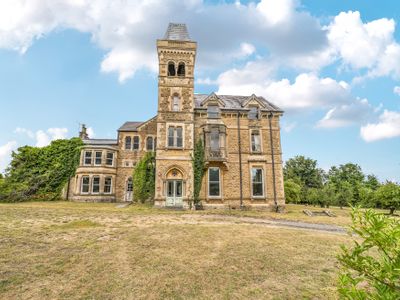 Property Image for Chapel Knapp, Corsham, SN13