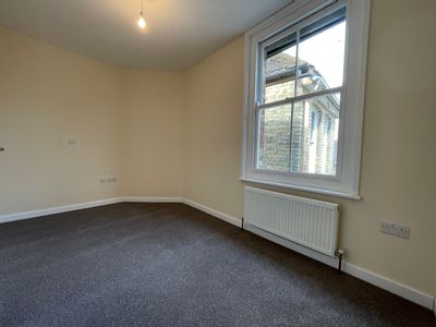 Property Image for 42 42a & 42b, High Street, Ashford, Kent, TN24 8TE