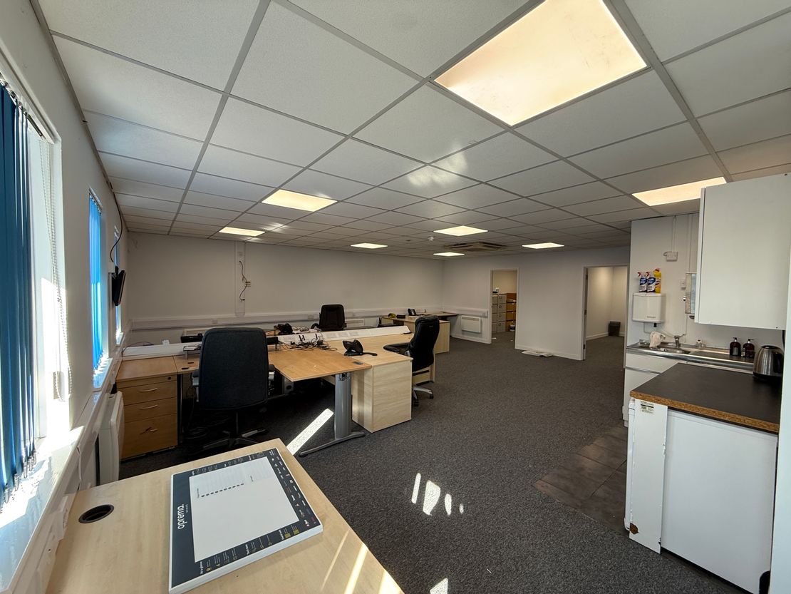 10 Rochester Court, Anthonys Way, Medway City Estate, Rochester, Kent, ME2 4NW