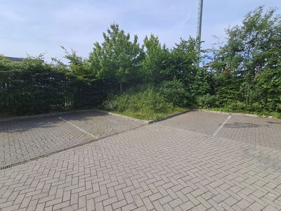 Property Image for 68 Holmethorpe Avenue, Redhill, South East, RH1 2NL