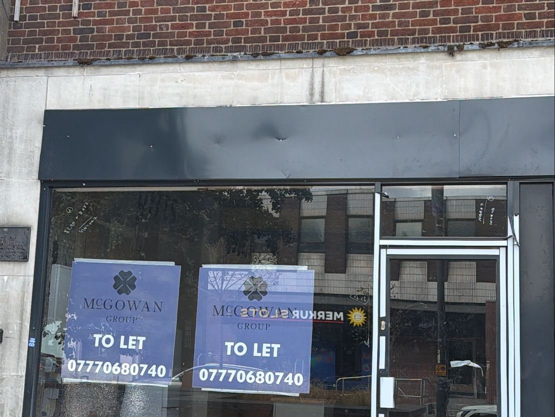 11 High Street North, Dunstable, Bedfordshire, LU6 1HY
