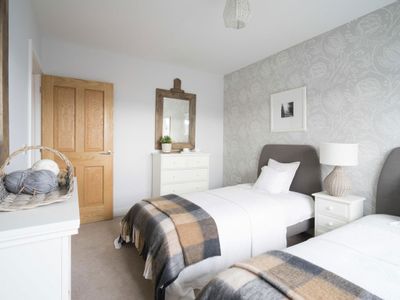 Property Image for 30 JosÃ© Powell Gardens, Thorpe Le Soken