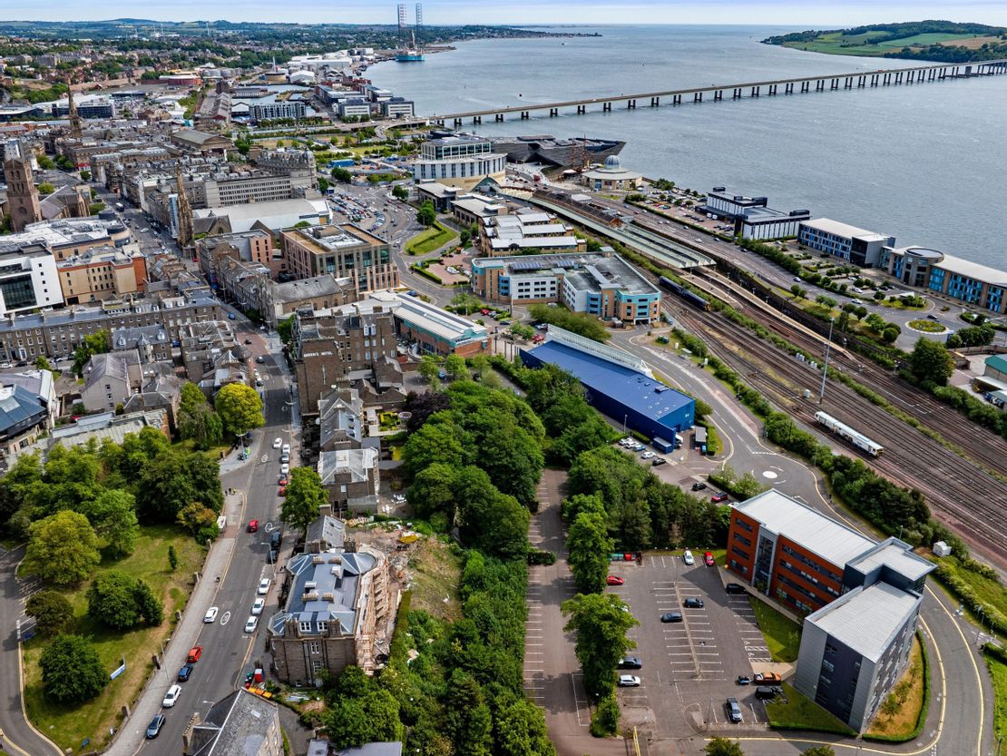 Caird Steps Car Park, Greenmarket, Dundee, DD1 4BQ