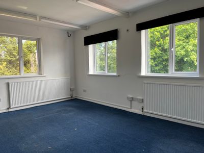 Property Image for Unit 1 Westminster Industrial Estate, Station Road, North Hykeham, Lincoln, East Midlands, LN6 3QY