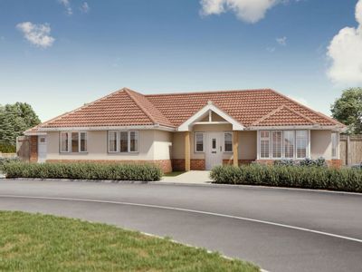 Property Image for 19 JosÃ© Powell Gardens, Thorpe le Soken