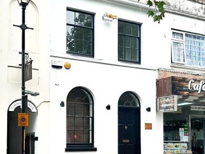 Property Image for 27 High Street, Ashford, Kent, TN24 8TF